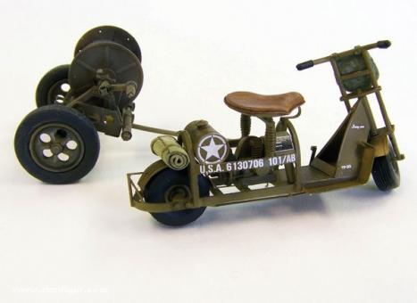 US Airborne Scooter with Reel Trailer 