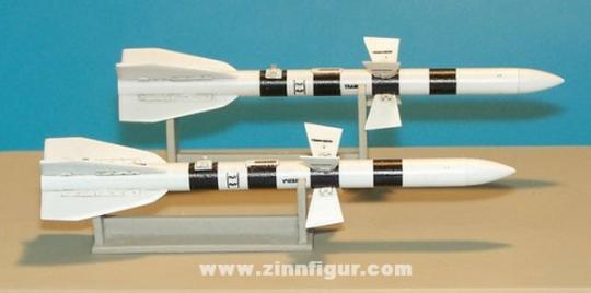Fusées d'entraînement russes UZR-27 