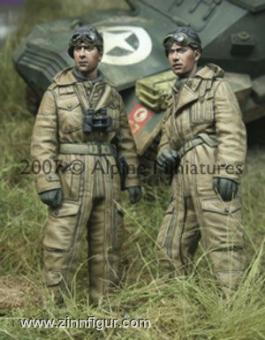 2 Tank Soldiers 